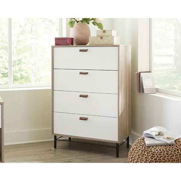 Modern 4-Drawer Chest