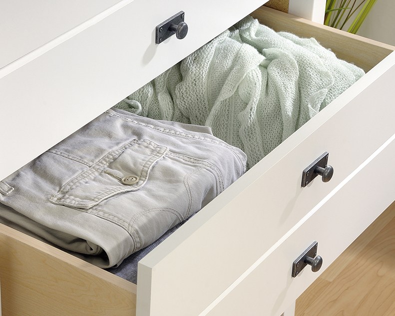 Sauder Cottage Road 6-Drawer Dresser - Soft White
