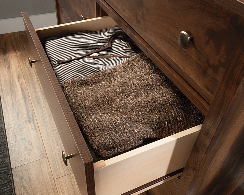 Sauder River Ranch 6-Drawer Dresser - Grand Walnut