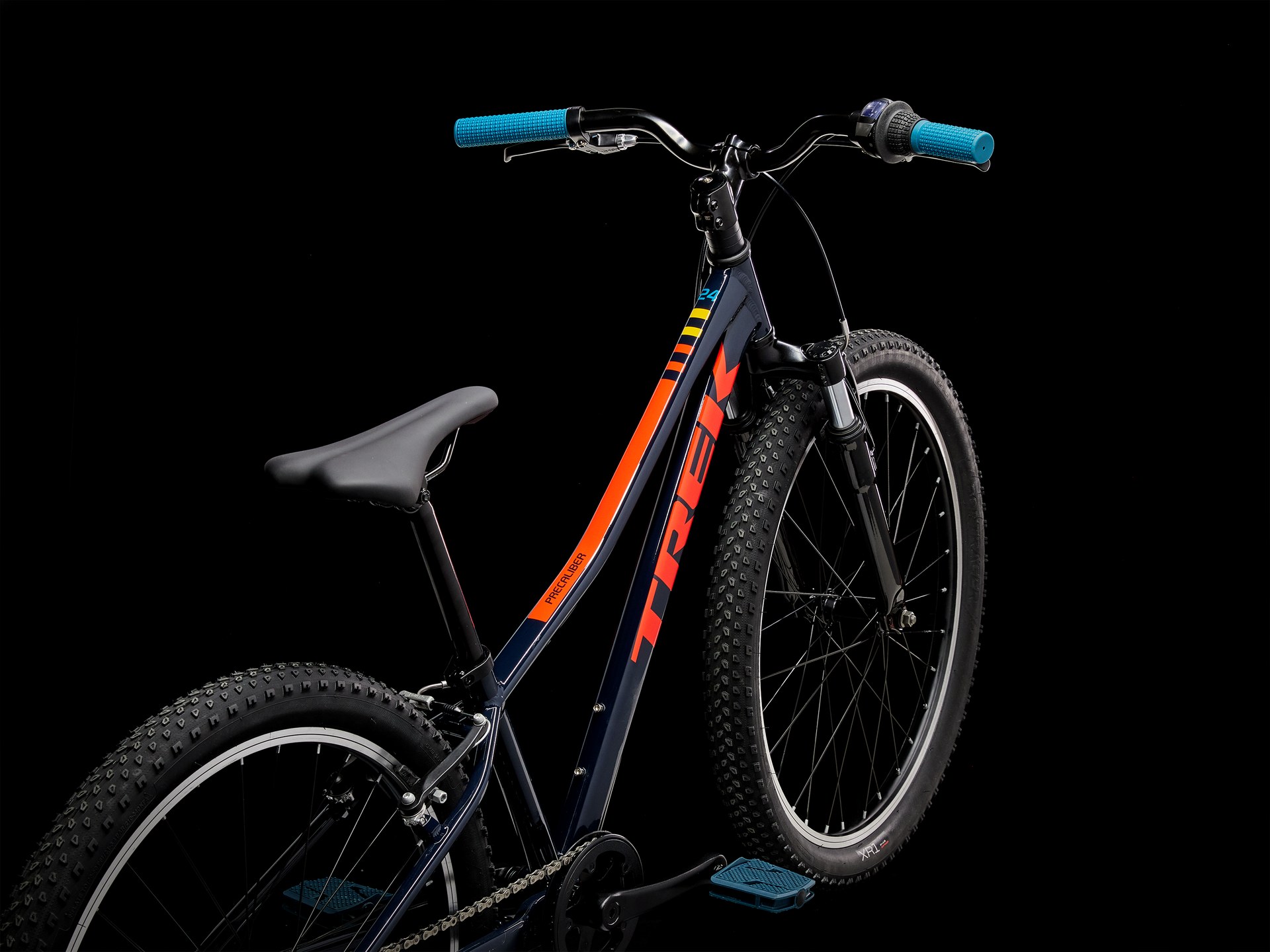 Trek Precaliber 24 8-Speed Suspension Kids Bike - One Size - Blue