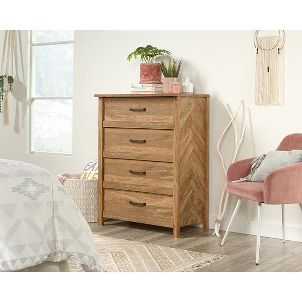 4-Drawer Chest